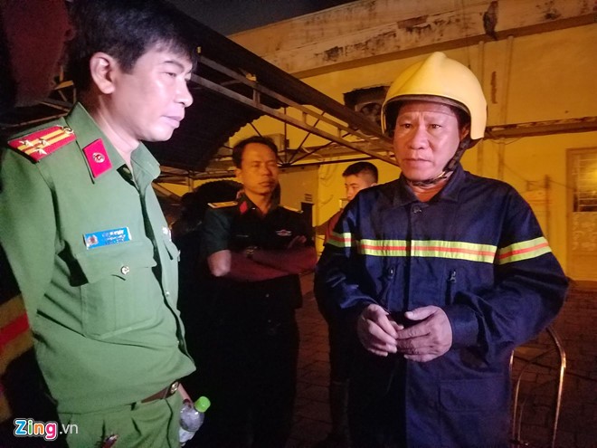 Nổ lớn và hỏa hoạn gần 3 tiếng tại công ty may ở Quận 9 ảnh 3