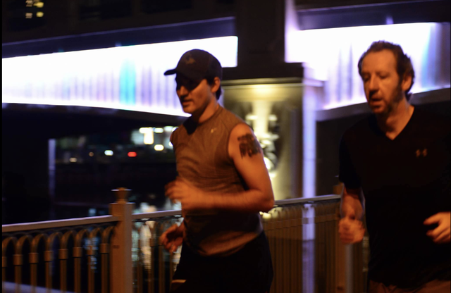 APEC 2017: Thủ tướng Canada uống cà phê vỉa hè, chạy bộ quanh kênh Nhiêu Lộc ảnh 3