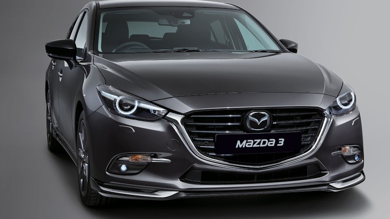 Toyota và Mazda thi nhau giảm giá dịp cuối năm ảnh 2