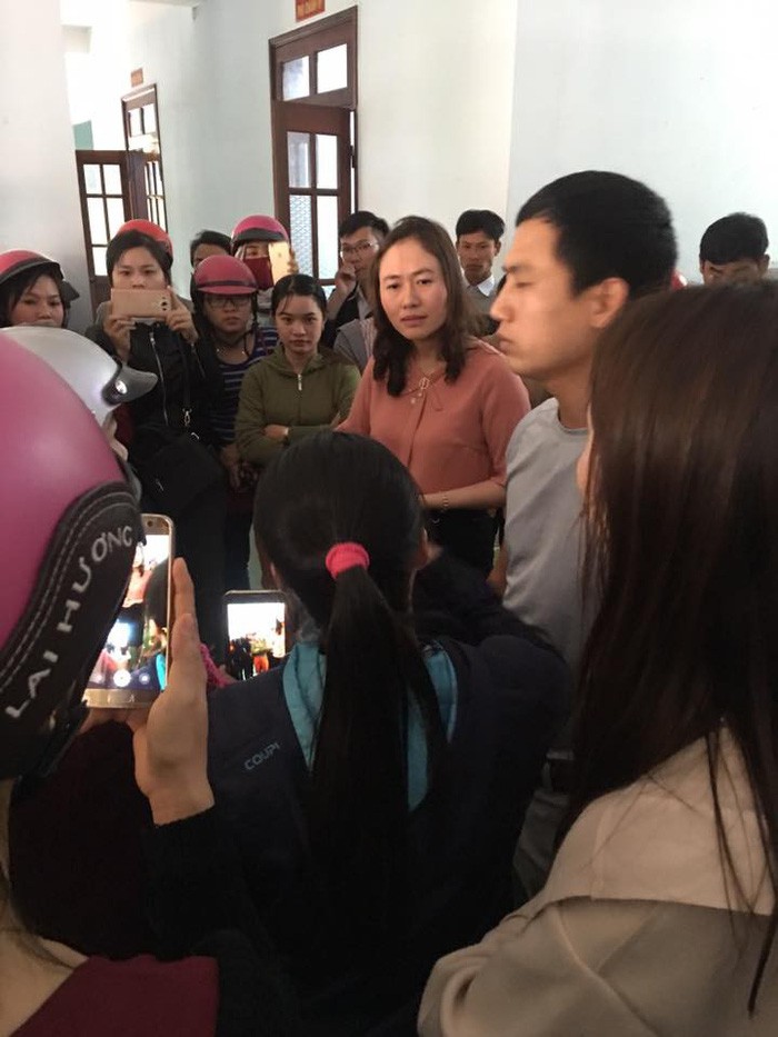 Vụ hơn 500 giáo viên thất nghiệp: Bộ chủ quản và chính quyền địa phương lên tiếng ảnh 1