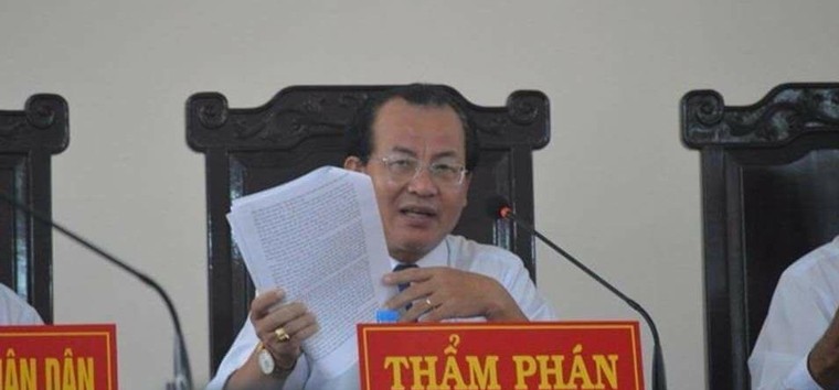 Thẩm phán vụ Nguyễn Khắc Thủy trần tình về bản án treo ảnh 1