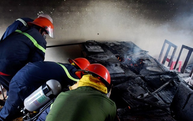 Cà Mau: Hỏa hoạn tại trường học do chập điện ảnh 1