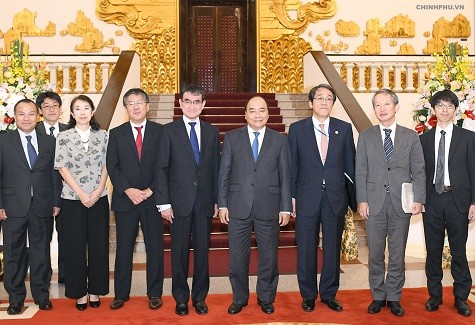 Thủ tướng tiếp Bộ trưởng Ngoại giao Nhật Bản ảnh 1