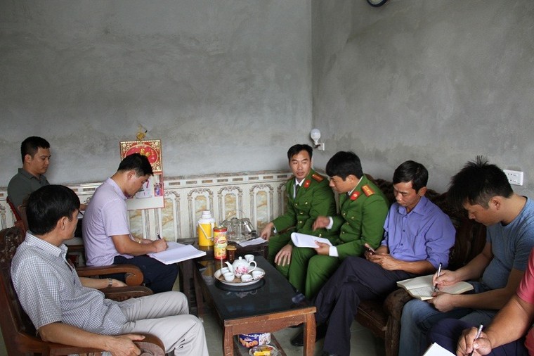 Hé lộ nguyên nhân người phụ nữ tưới xăng lên mẹ đẻ rồi tự thiêu ảnh 1