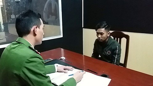 Triệu tập nghi can rải đinh trên cầu vượt biển dài nhất Việt Nam ảnh 1