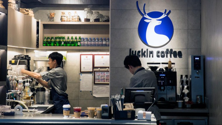 Luckin Coffee - 'gã tí hon' thách thức sự thống trị của Starbucks tại Trung Quốc ảnh 2