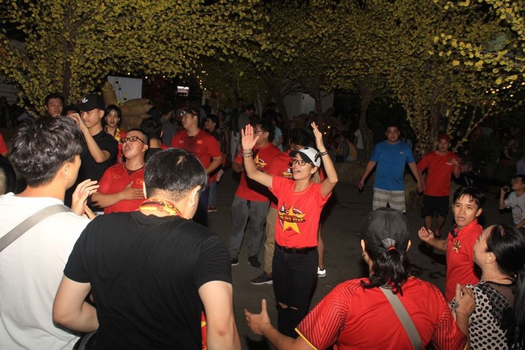 Hội cổ động viên 