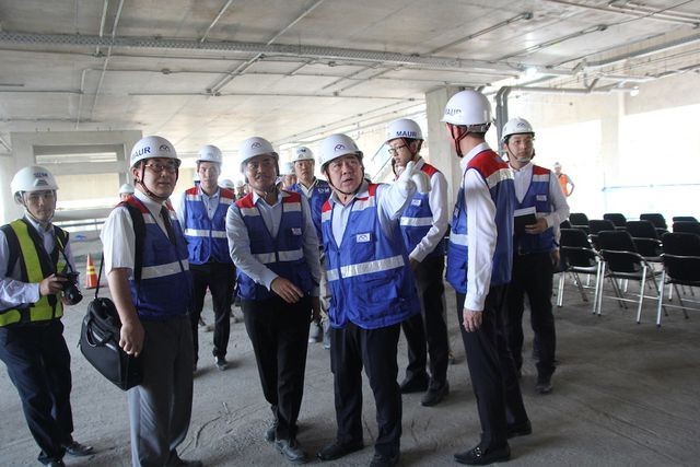 Chủ tịch Nguyễn Thành Phong thị sát xuyên hầm tuyến metro Bến Thành-Suối Tiên ảnh 1