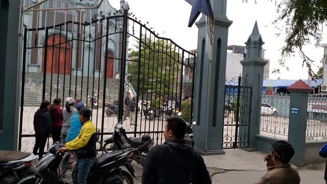 Vụ nữ tài xế cán bé 22 tháng tuổi: Do không quen xe và thiếu quan sát ảnh 1