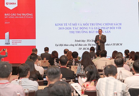 Thị trường BĐS nhà ở TP.HCM năm 2019: Phía bắc đất nền, phía đông căn hộ - nhà phố - biệt thự ảnh 2