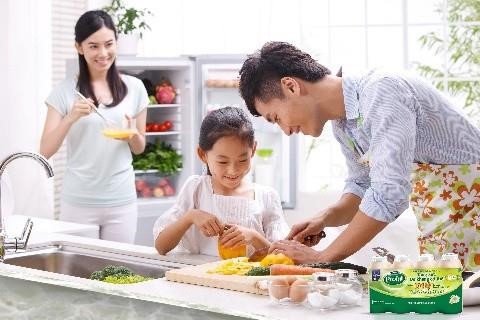 'Kiềng ba chân' bảo vệ trẻ thơ an toàn trước dịch bệnh viêm phổi do COVID-19 ảnh 2