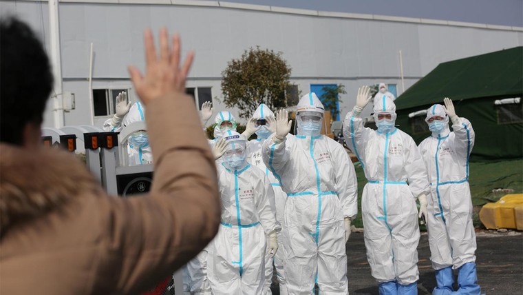 Cuộc sống của những người thoát khỏi Covid-19 ảnh 1