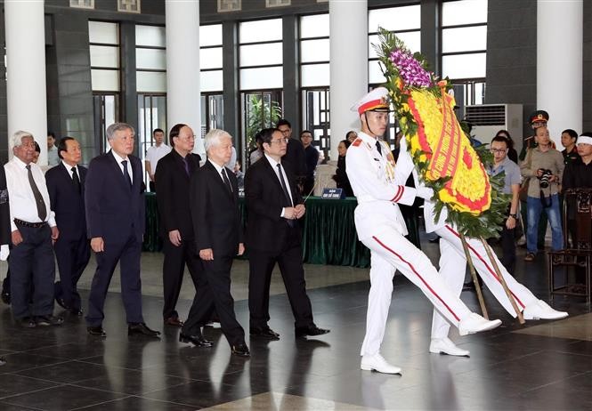 Lãnh đạo Đảng, Nhà nước, Chính phủ viếng đồng chí Vũ Mão ảnh 5