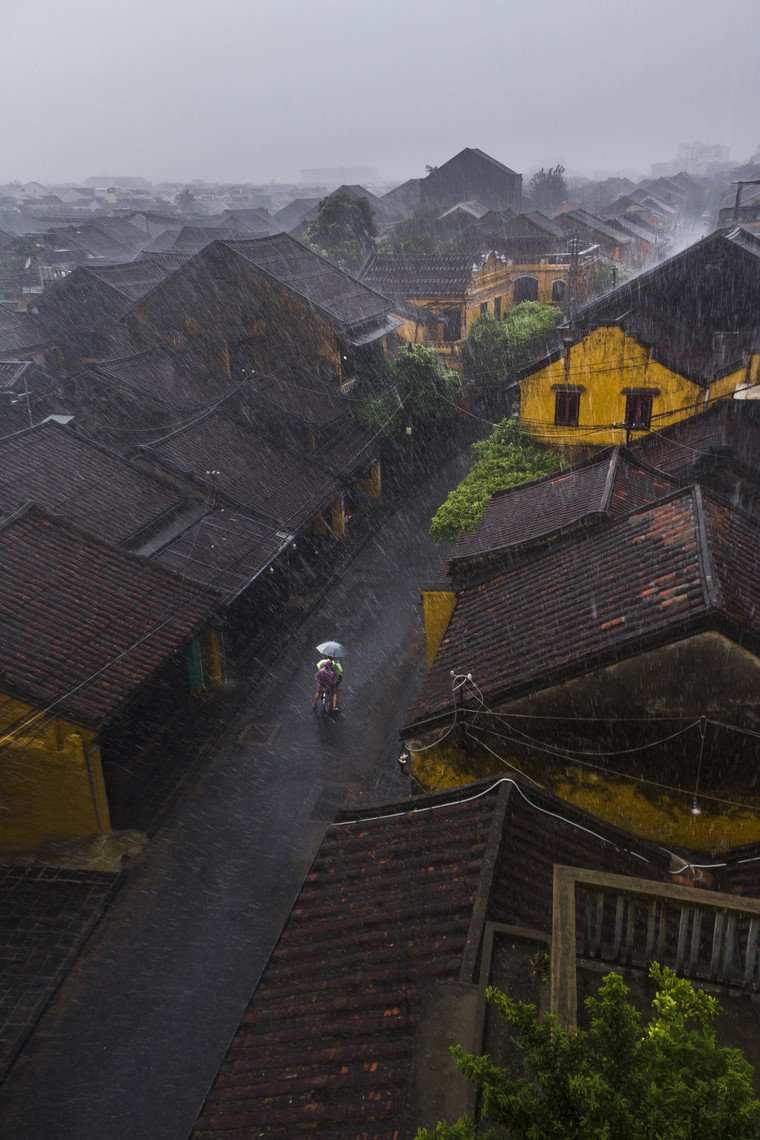 Triển lãm các tác phẩm đoạt giải Cuộc thi Ảnh Việt Nam 2020 ảnh 17