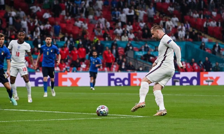 Người Ý đưa chức vô địch Euro 2020 về thành Rome ảnh 1