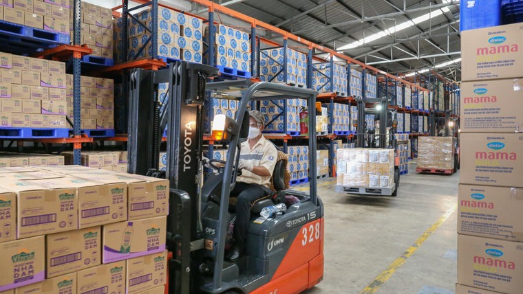 Vinamilk tiếp sức tuyến đầu trong giai đoạn cao điểm tại 50 bệnh viện​ ảnh 4