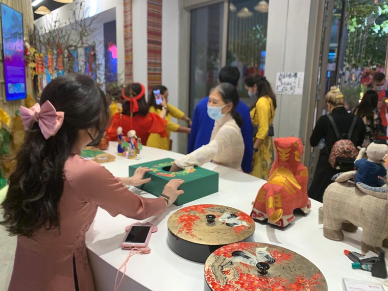 Expo 2020 Dubai: Giới thiệu Tết Việt đến bè bạn Trung Đông ảnh 2