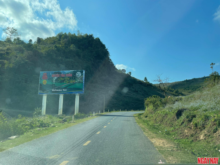 Nhật ký 99 ngày xuyên Việt: Tủa Chùa ngày tôi đến ảnh 1