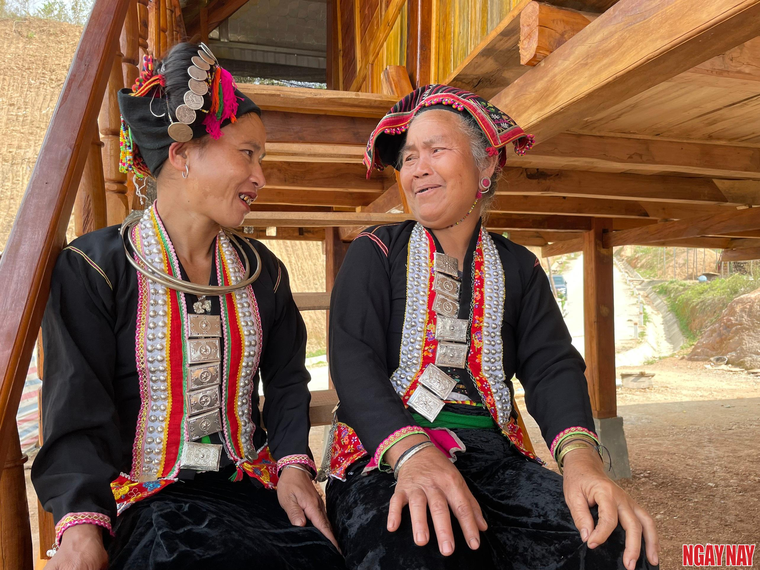 Nhật ký 99 ngày xuyên Việt: Tủa Chùa ngày tôi đến ảnh 7