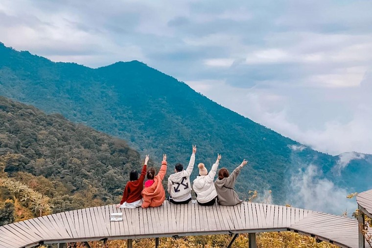 Khách tăng đột biến, các resort gần Hà Nội kín phòng trong dịp nghỉ lễ ảnh 2