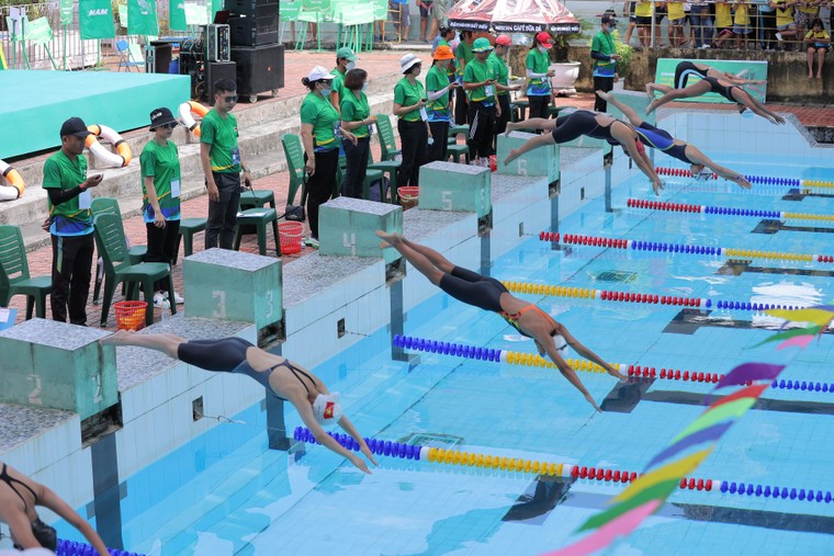 Khai mạc Giải bơi cứu đuối Thanh thiếu nhi toàn quốc 'Đường đua xanh' ảnh 1