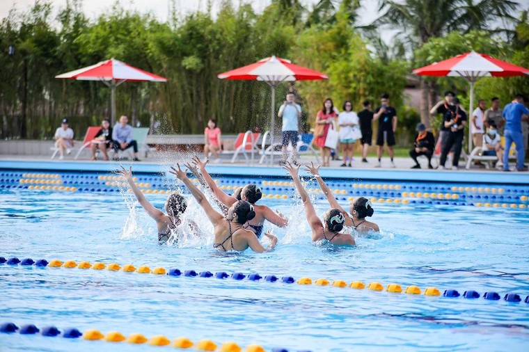 Bùng nổ cảm xúc tại sự kiện khai trương Vịnh biển Bốn mùa Paradise Bay ảnh 5