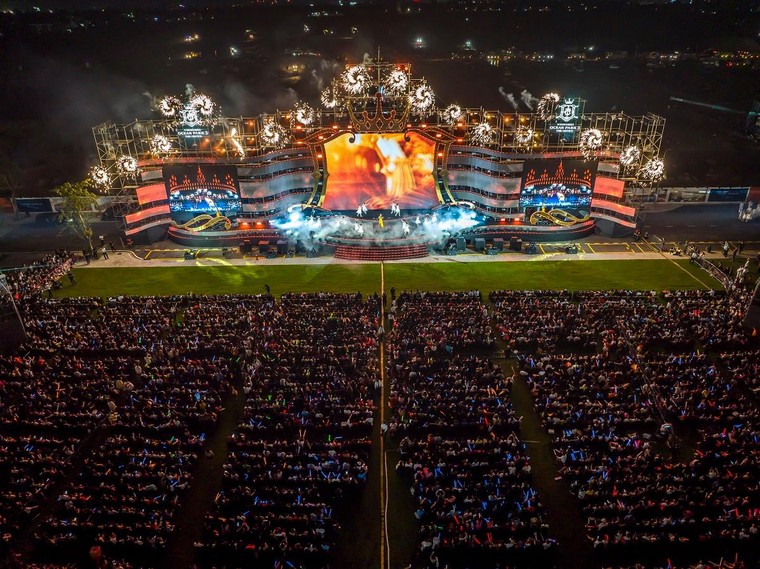 Bùng nổ cảm xúc tại sự kiện khai trương Vịnh biển Bốn mùa Paradise Bay ảnh 8