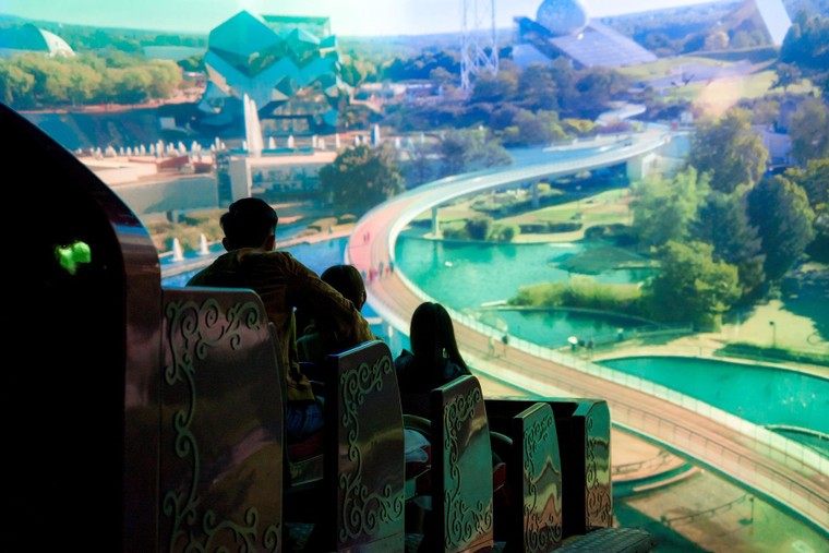 Hai sắc màu, một Giáng sinh lộng lẫy ở xứ sở thần tiên Bà Nà mùa đông này ảnh 3