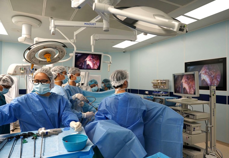 Vinmec cập nhật phương pháp mới trong phẫu thuật nội soi tiêu hóa ảnh 2