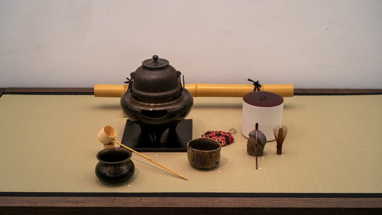 Khai mạc triển lãm gốm Nhật 'Yakishime: Dáng hình của đất' ảnh 3