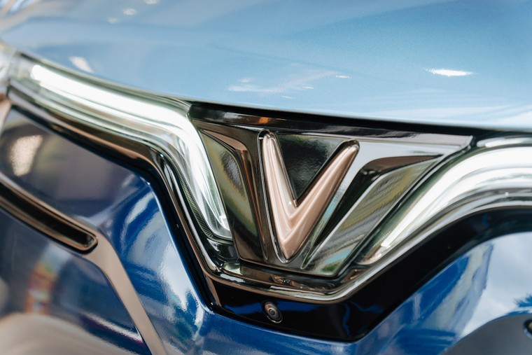 Hình ảnh thực tế VinFast VF 8 Lux phiên bản “hàng hiếm” Hỏa Long Độc Bản ảnh 3