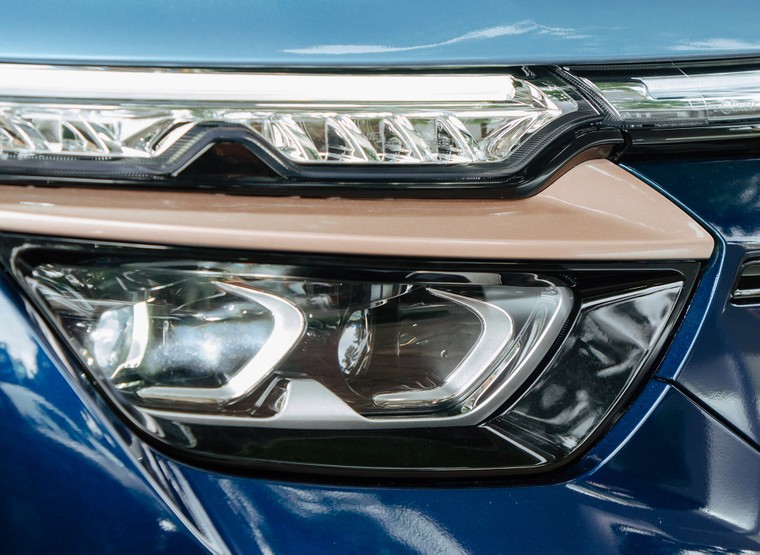 Hình ảnh thực tế VinFast VF 8 Lux phiên bản “hàng hiếm” Hỏa Long Độc Bản ảnh 4