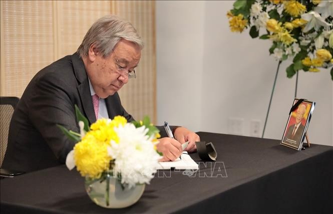 TRỰC TIẾP: Lễ truy điệu và an táng Tổng Bí thư Nguyễn Phú Trọng ảnh 26