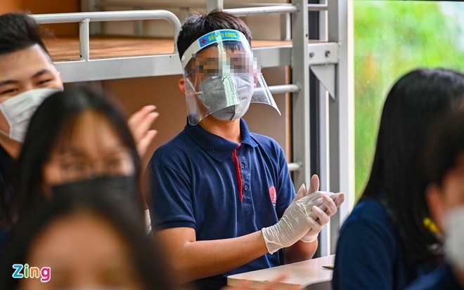 Giám đốc CDC Hà Nội nhận tội, nộp lại tiền chênh lệch ảnh 1