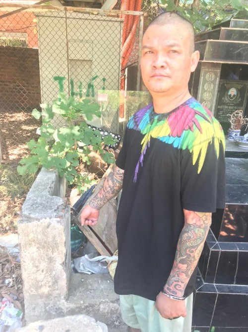 Hà Nội: Bắt kẻ tâm thần nã súng vào ca sĩ ảnh 1