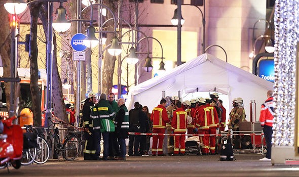 Khủng bố kinh hoàng tại Berlin – Đức ảnh 6