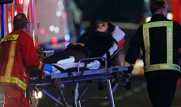 Khủng bố kinh hoàng tại Berlin – Đức ảnh 8