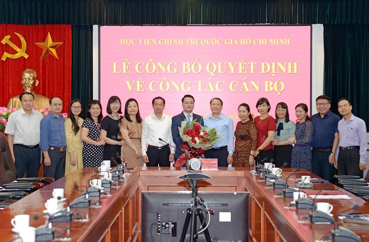 PGS.TS Đặng Quang Định được bổ nhiệm Viện trưởng Viện Triết học ảnh 1