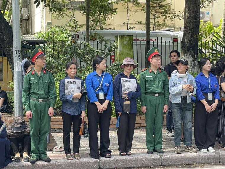 TRỰC TIẾP: Lễ truy điệu và an táng Tổng Bí thư Nguyễn Phú Trọng ảnh 163