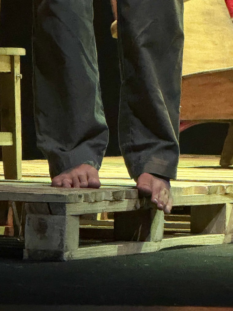 Ngày mai trời lại sáng và hôm nay có những ngôi sao đã được sinh ra ảnh 5