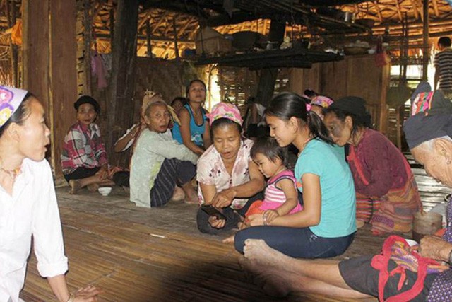 Bộ tộc tách biệt với loài người ở Việt Nam và những tục lệ “độc nhất vô nhị” ảnh 2