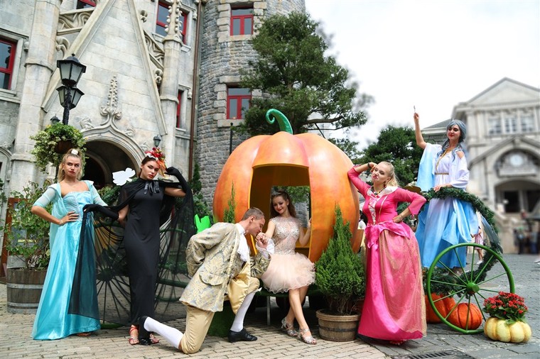 Halloween “chất hơn nước cất” tại Sun World Ba Na Hills ảnh 6