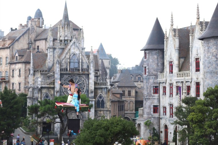 Halloween “chất hơn nước cất” tại Sun World Ba Na Hills ảnh 14