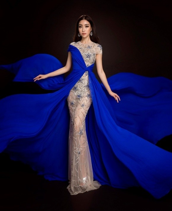 Hoa hậu Đỗ Mỹ Linh catwalk tự tin tại Miss World 2017 ảnh 2