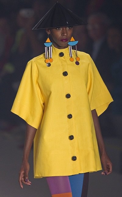 Nón lá Việt Nam 'oanh tạc' khắp các sàn diễn lớn ảnh 14