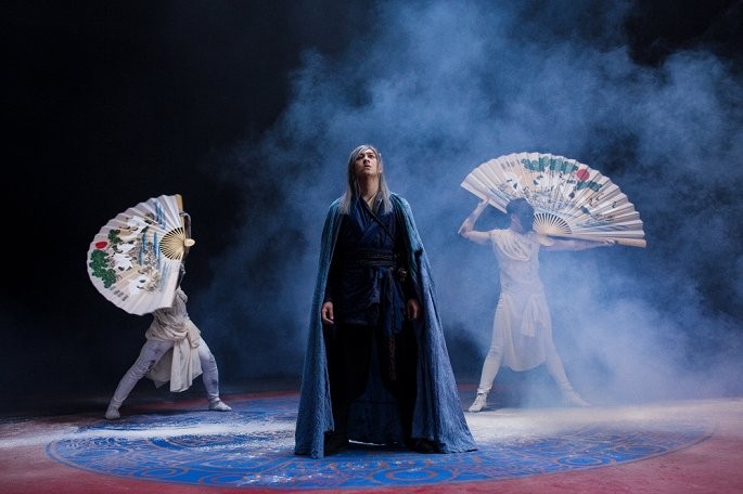 Ngô Kiến Huy khiến fan thích thú với tạo hình cổ trang khác lạ ảnh 2