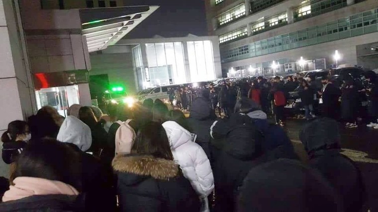 Jonghyun (SHINee) tự sát tại nhà riêng ảnh 3