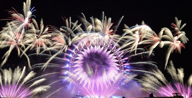 Những hình ảnh đẹp mãn nhãn chào năm 2018 trên khắp thế giới ảnh 6