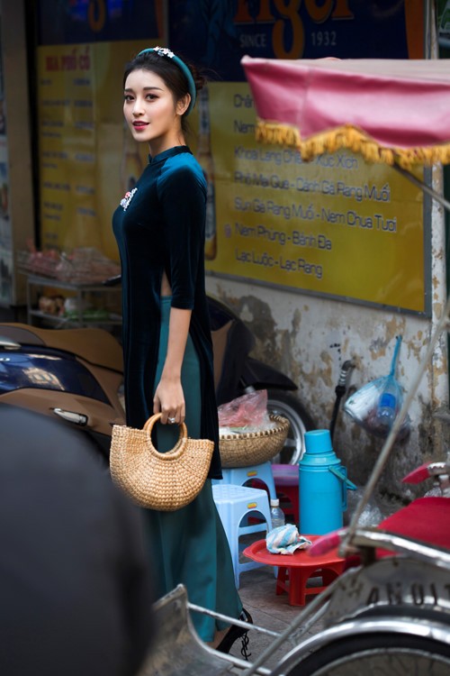 Ra mắt bộ sưu tập áo dài cách tân do Á hậu Huyền My thiết kế ảnh 3