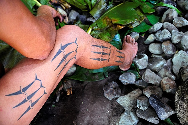 Đến nơi người dân vẫn sống như thời nguyên thủy vì... họ thích thế ảnh 4